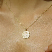 Lumoria gold necklace