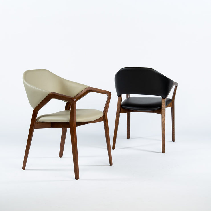 Mila Chair Black with walnut