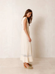 Organic cotton double gauze dress with French lace.
