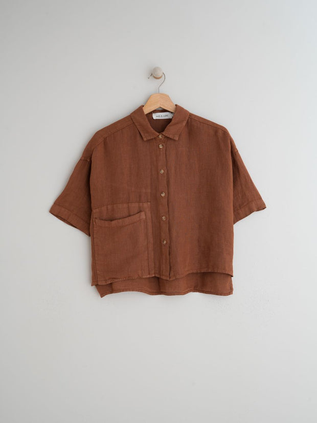 Linen crop shirt in cinnamon